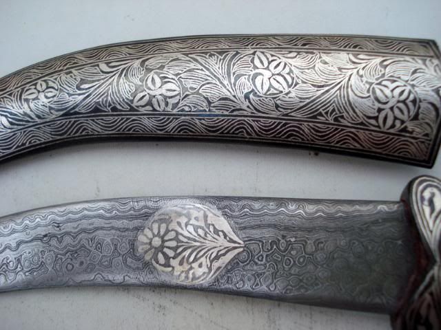 damascus steel blade knife dagger silver bidaree work  