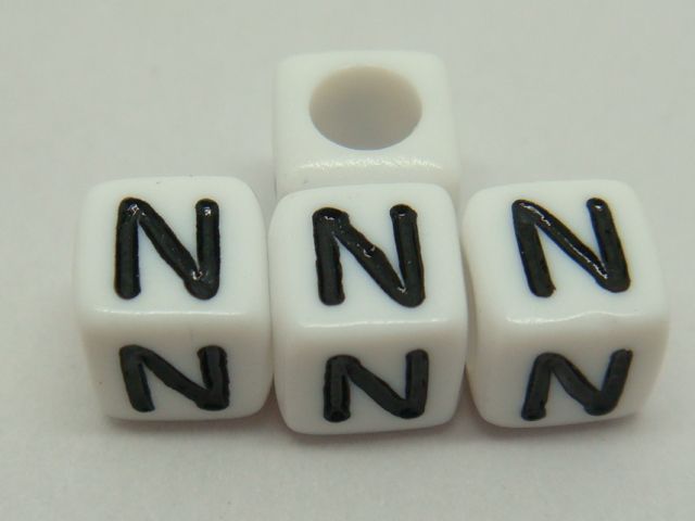 50g/250pcs White / Black 6mm Cube Acrylic individual Letter Alphabet 